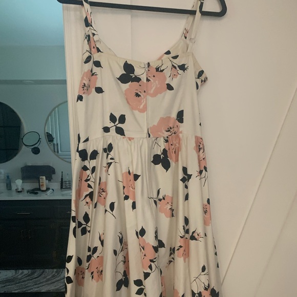 Stop staring swing dress - Picture 2 of 3